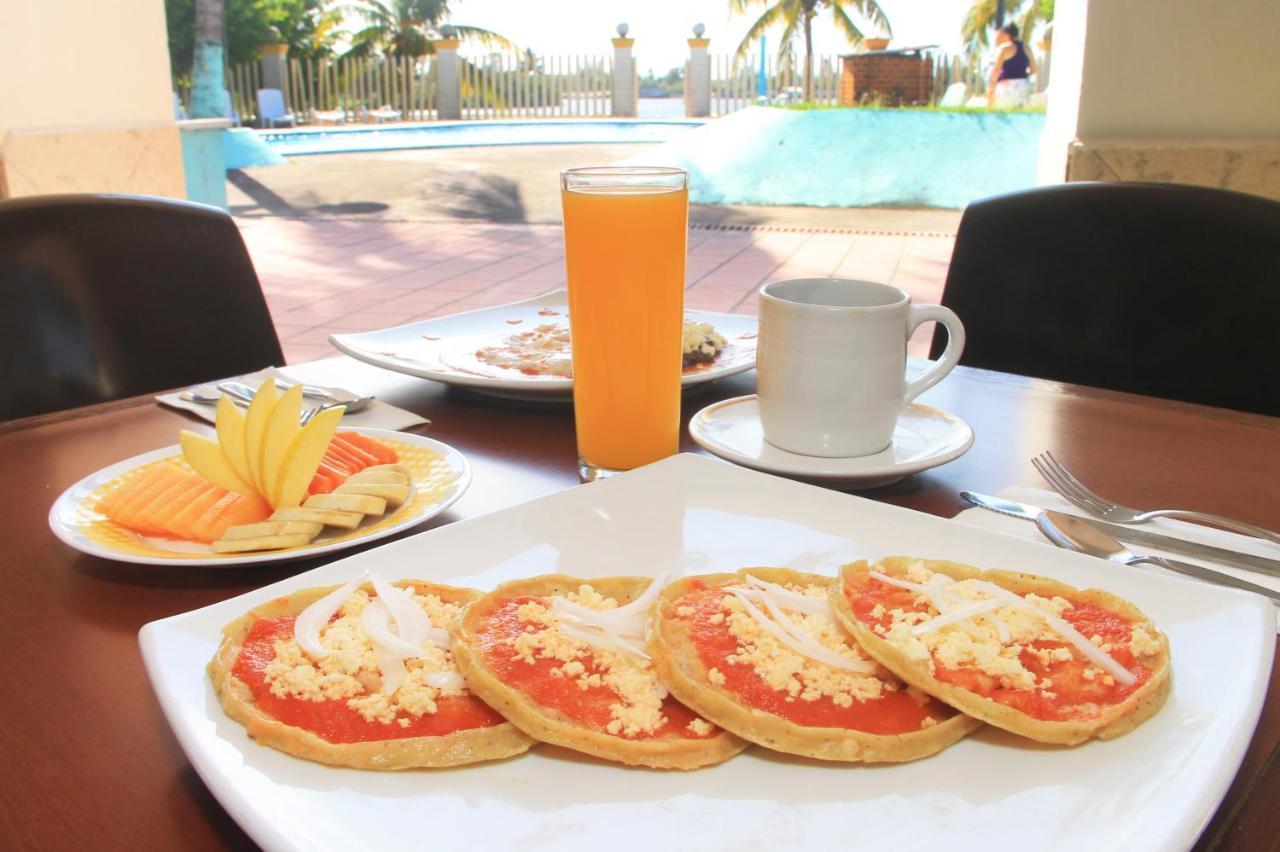 Hotel Gran Palmeiras Playa Chachalacas 外观 照片